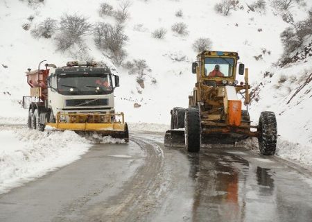 برف‌روبی بیش از ۴ هزار کیلومتر از محورهای کوهستانی