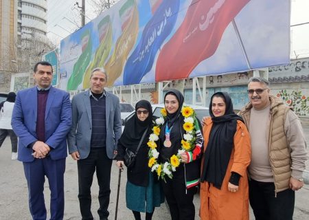 استقبال از قهرمان تیراندازی آسیا در ساری+تصاویر