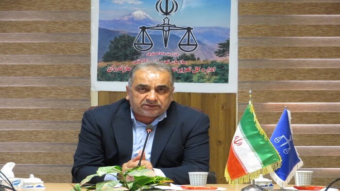 تعزیرات با قاطعیت کنار مردم خواهد بود