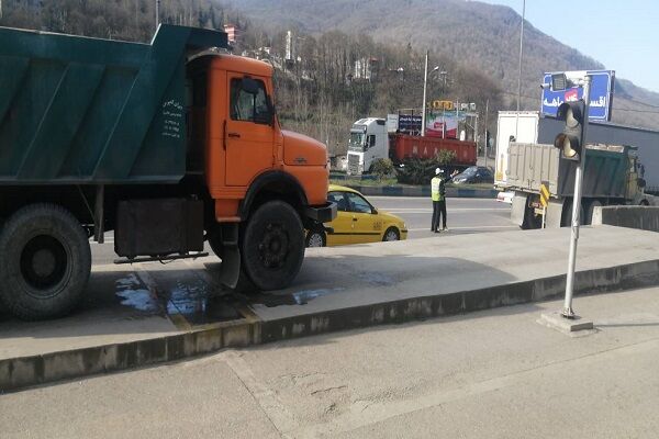 ثبت هوشمند۱۱۷۰۰ تخلفات اضافه تناژ ناوگان باری در مازندران