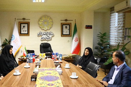 اهدای ۳۰۳ جلد کتاب تخصصی صنعت برق به کتابخانه‌های عمومی