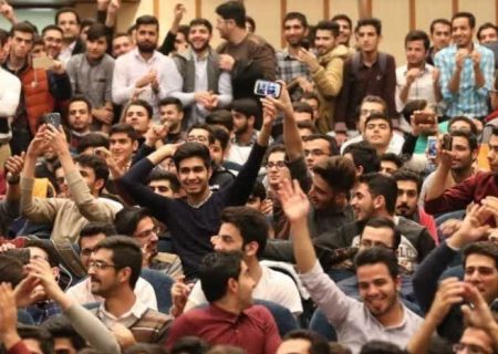 نسل جوان؛ قلب تپنده انقلاب در گام دوم